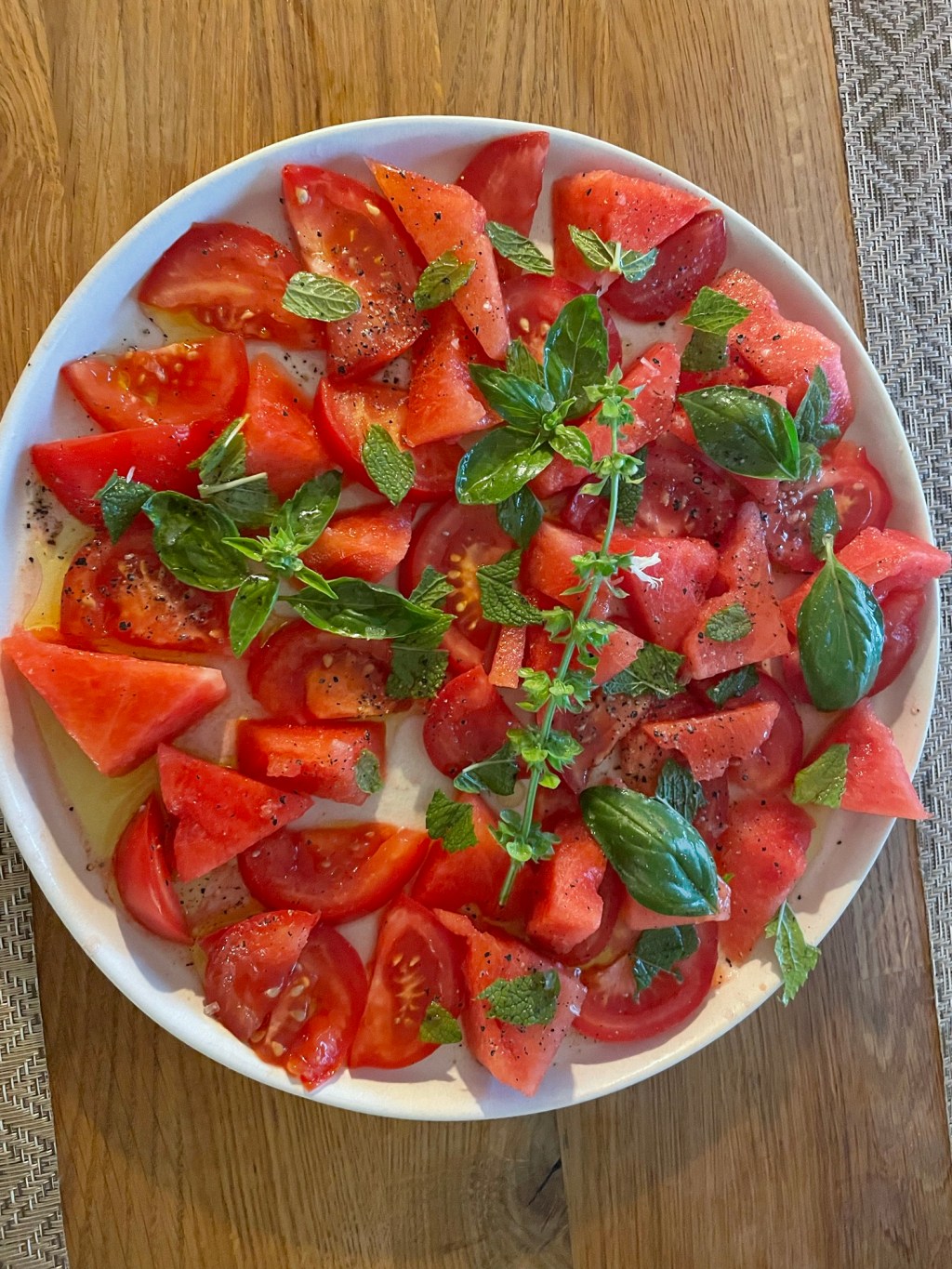 Rezepte: Wassermelone meets Tomate | ein sommerlicher&nbsp;Salat